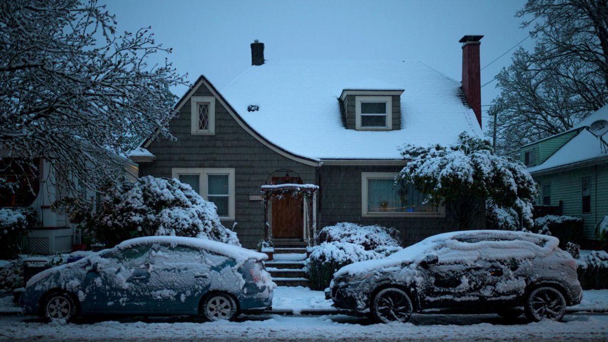 Could it snow in Portland Thursday? 