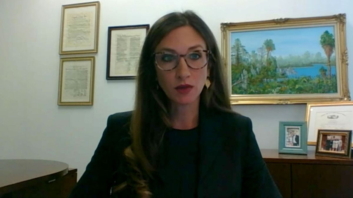 Kathryn Kimball Mizelle: The federal judge in Florida who blocked Biden's  travel mask mandate | CNN Politics