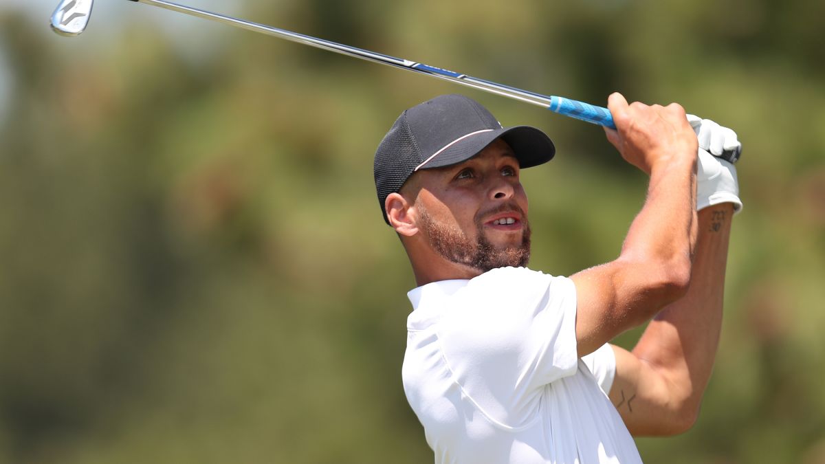Stephen Curry impresses in his pro golf debut at Ellie Mae Classic