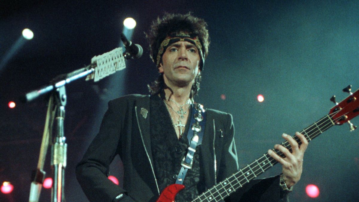 Alec John Such, founding Bon Jovi member and bassist, has died - CNN