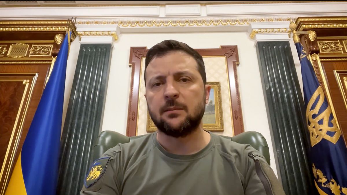Assault On Zelenskyy's Aide Shefir Initiated By Either Smugglers