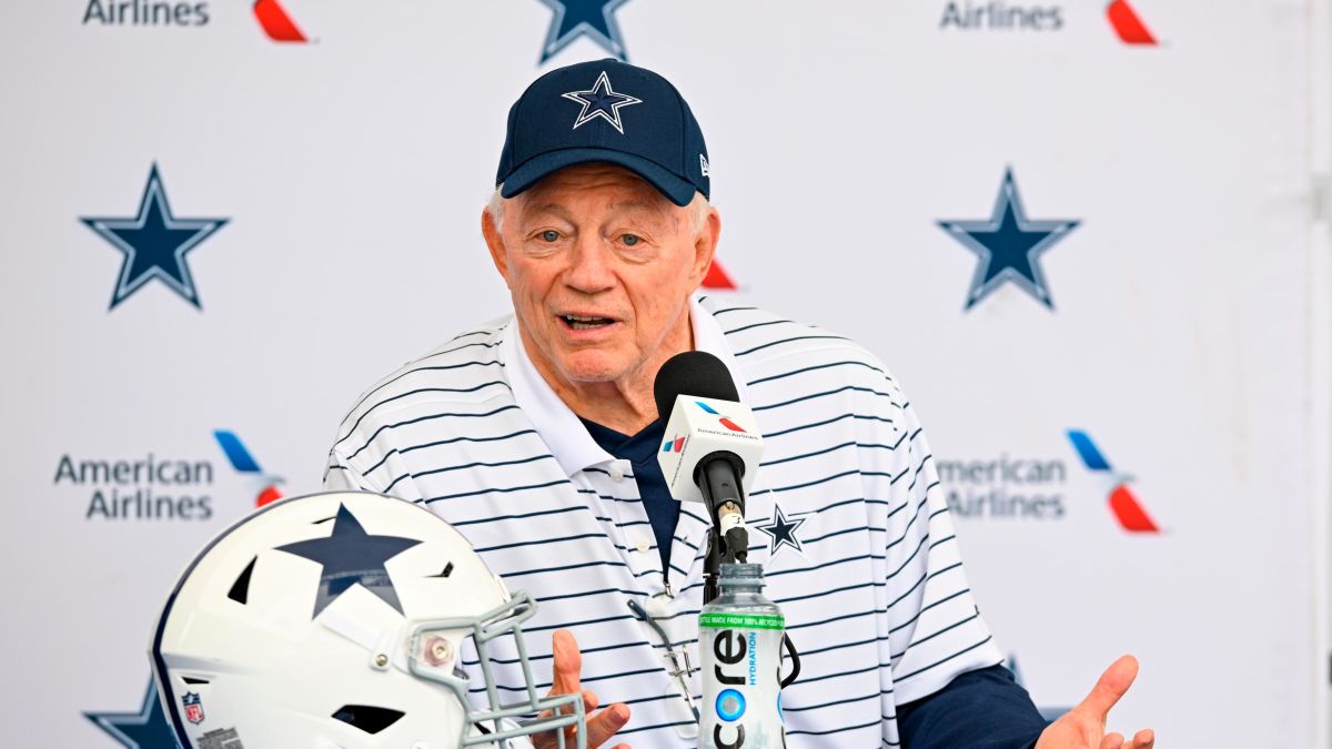 Jerry Jones and Dallas Cowboys a headache for Oxnard residents