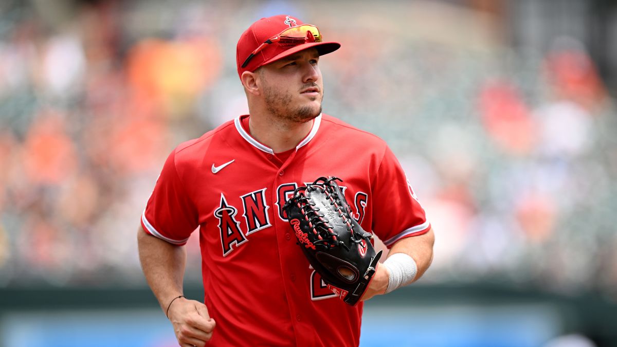 Mike Trout wants to play baseball, but says everybody has a responsibility  to keep MLB safe