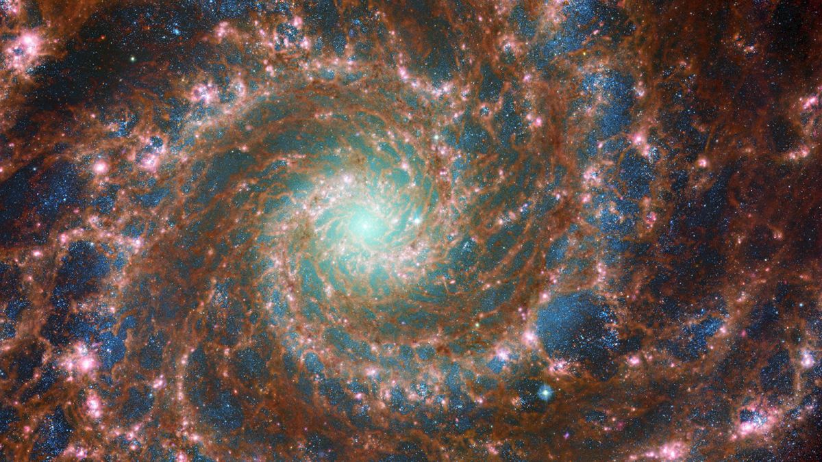 Phantom Galaxy: NASA releases stunning new image by the Webb ...