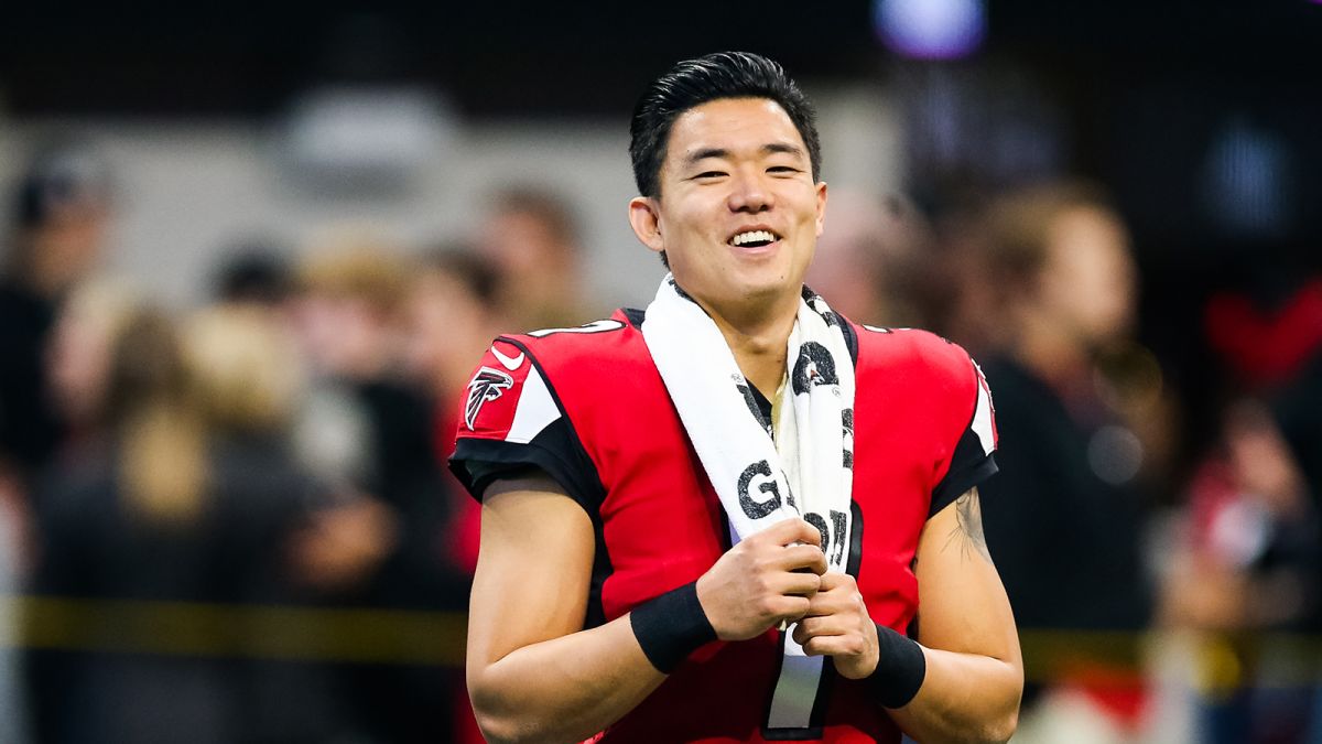 Younghoe Koo: How Atlanta Falcons kicker overcame language barrier and  being cut to thrive in the NFL