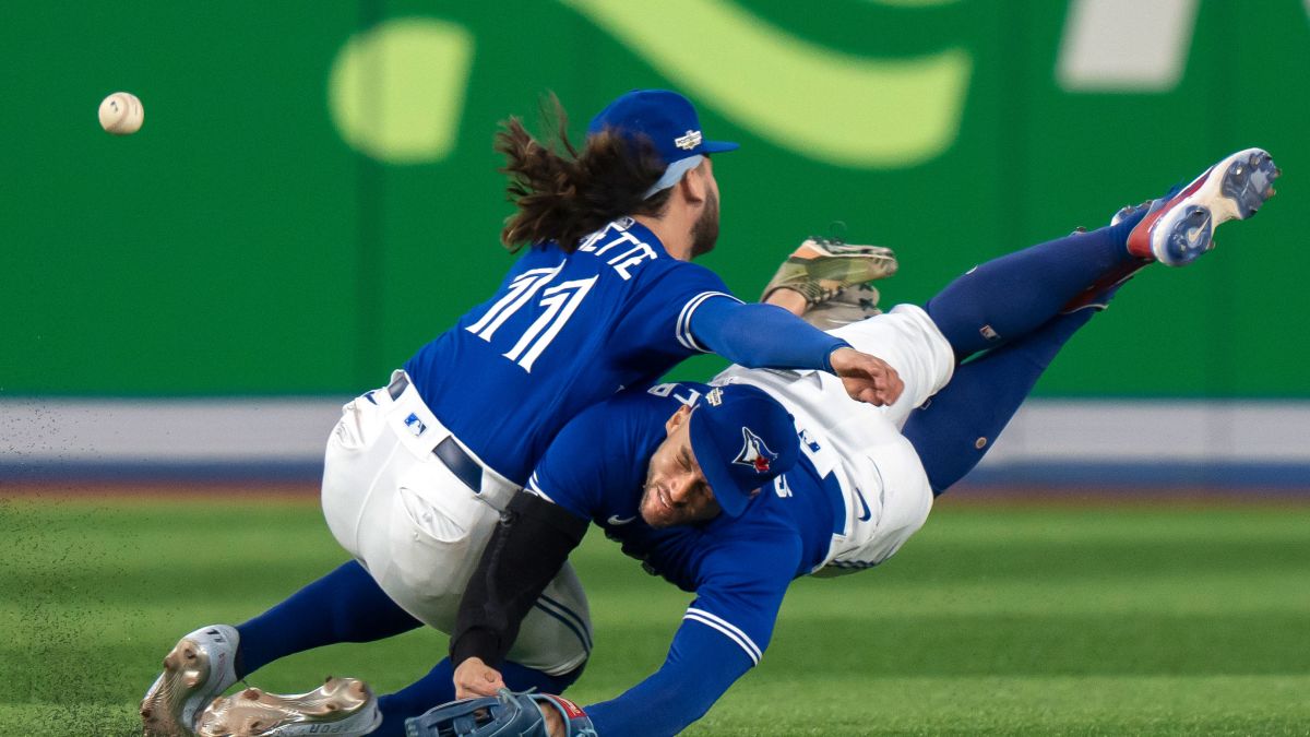 The annual Blue Jays fan takeover in Seattle takes place this weekend and  the Mariners are selling Jays gear in their team store 😬😬😬