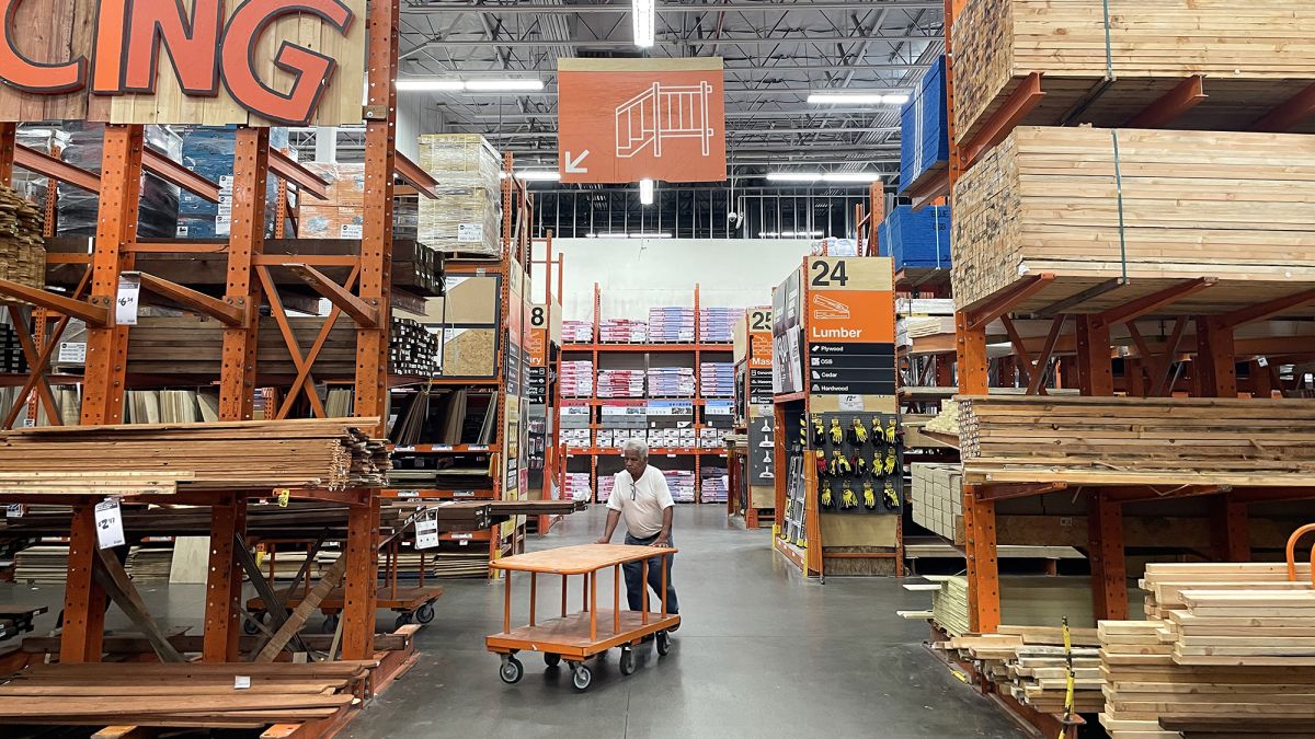 Home Depot customers are spending more, but that's mainly due to inflation