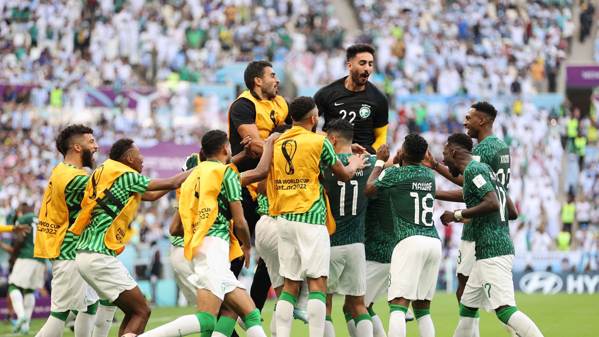 Three Talking Points  Saudi Arabia 1-2 Mexico - Get Football News
