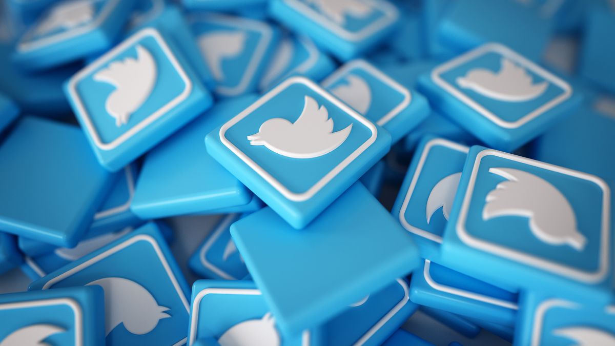 Twitter Says Account Verification to Return in Early 2021 - MacRumors