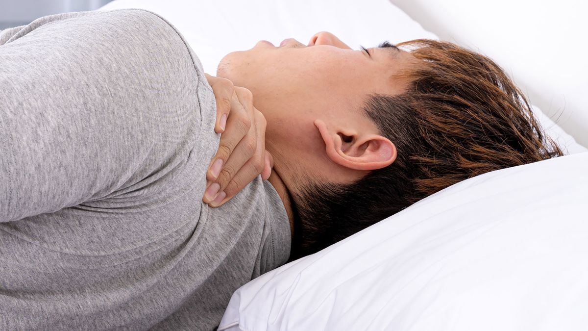 1200px x 675px - Neck pain associated with poor sleep position | CNN