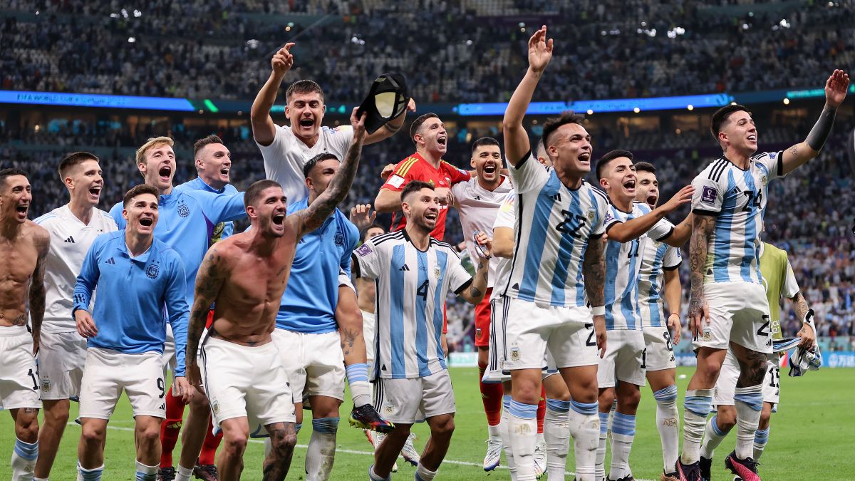 Argentina reaches Qatar 2022 semifinals with penalty shootout win over  Netherlands in World Cup thriller