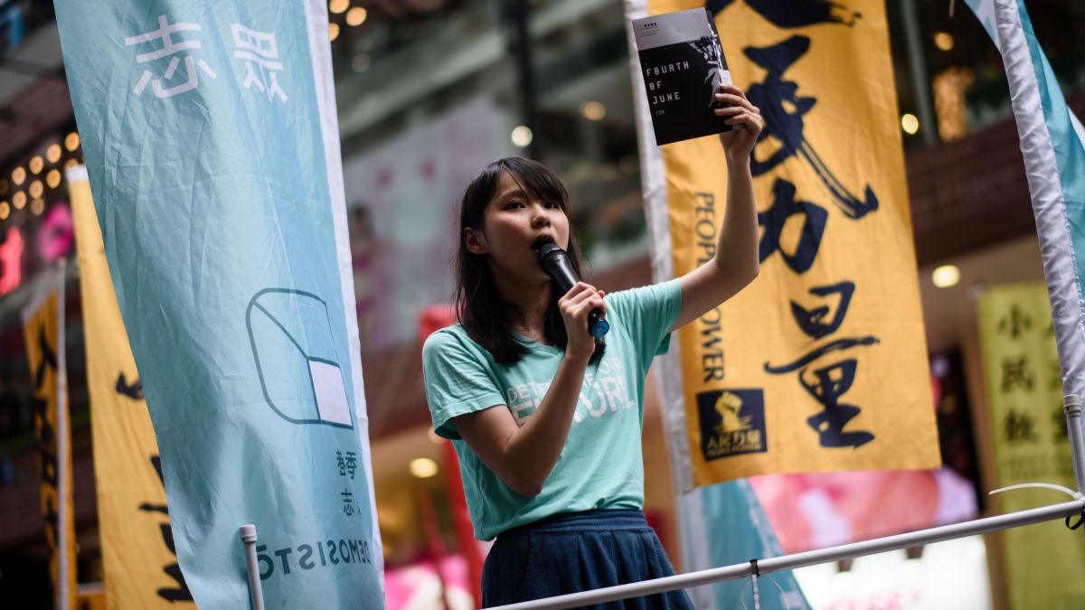 Agnes Chow - Japan Fans Hail Hong Kong Goddess Of ...