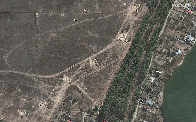 Russian artillery positions west of the Russian-held Antonov Air Base.