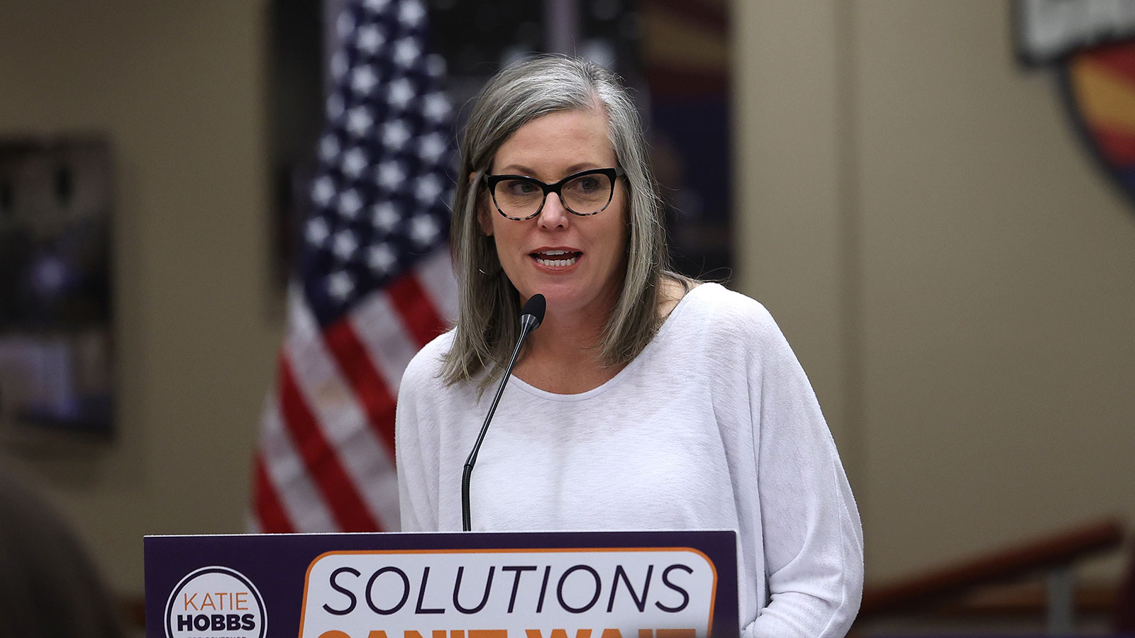33) Arizona governor candidate Katie Hobbs calls GOP border visit a political stunt