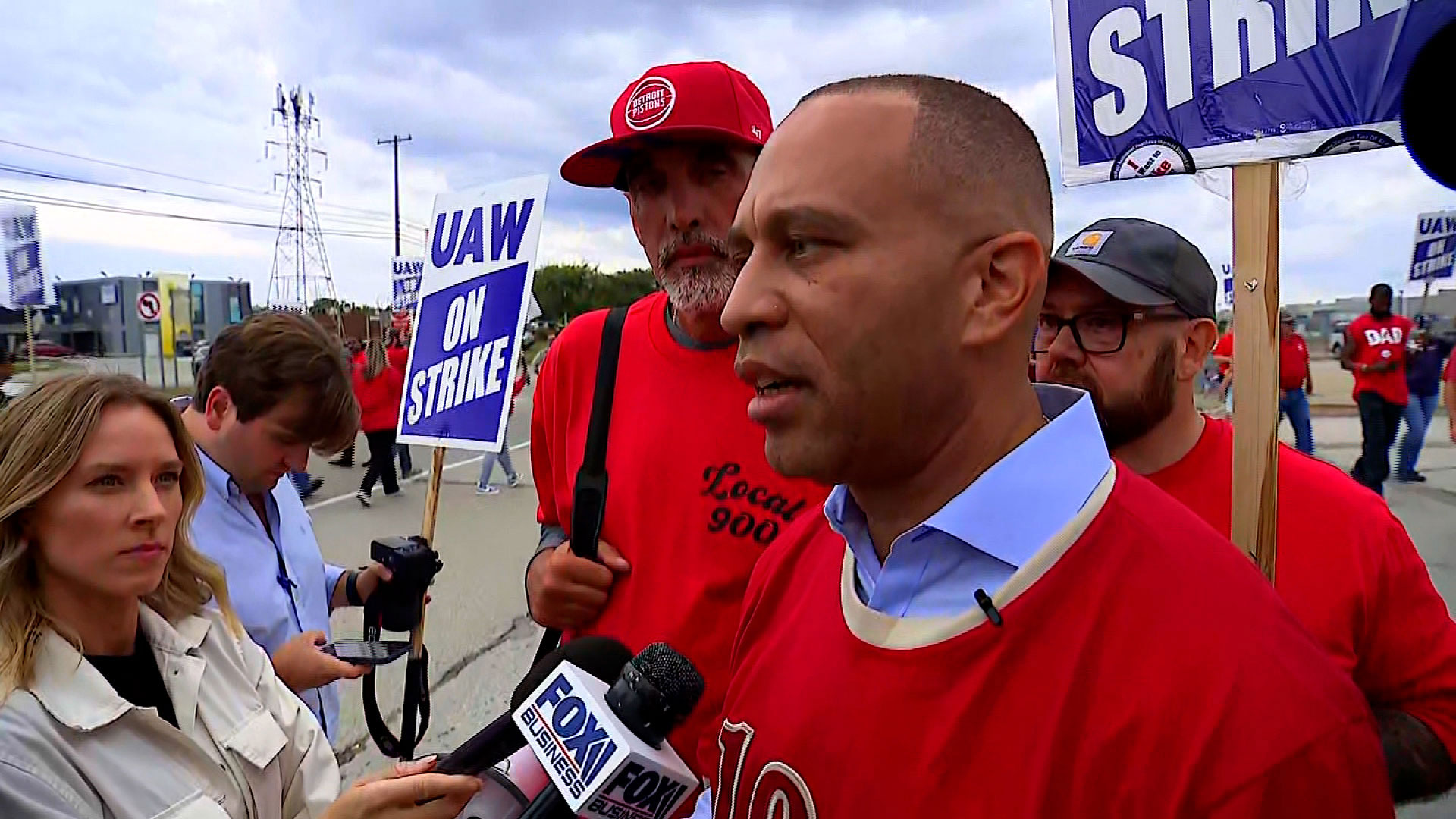 House Minority leader Hakeem Jeffries speaks to reporters while attending a UAW picket line in Wayne, Michigan, on Sunday, September 17.