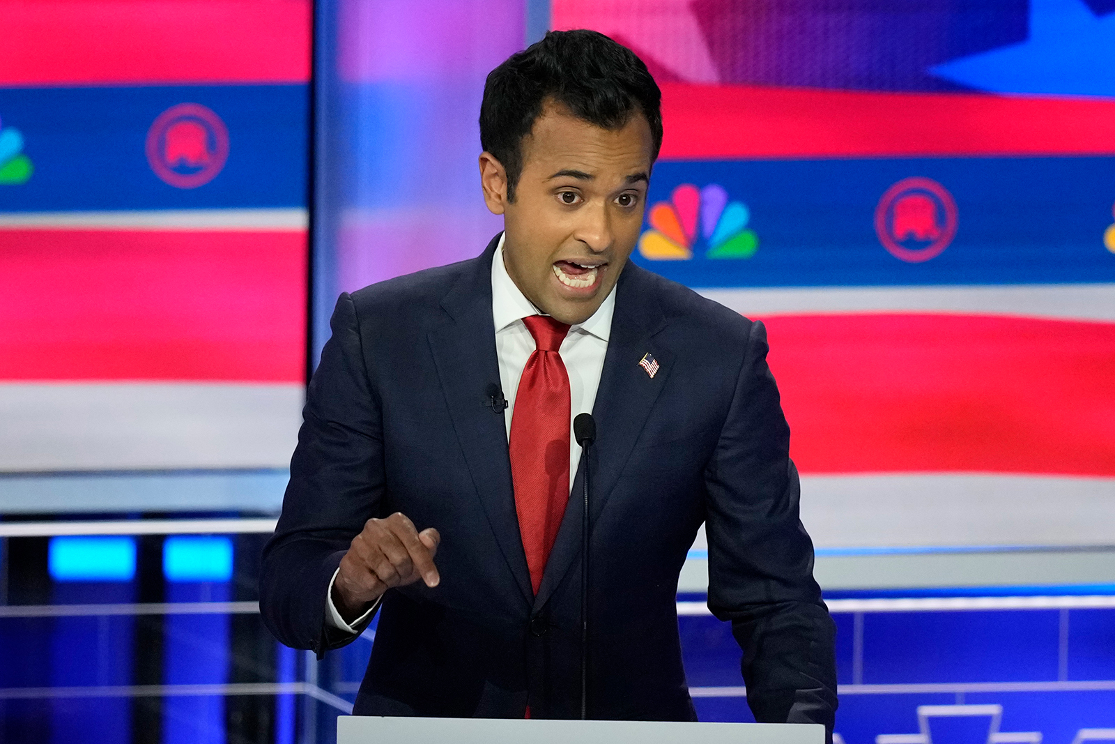 Vivek Ramaswamy speaks during a Republican presidential primary debate in Miami on Wednesday, November 8.