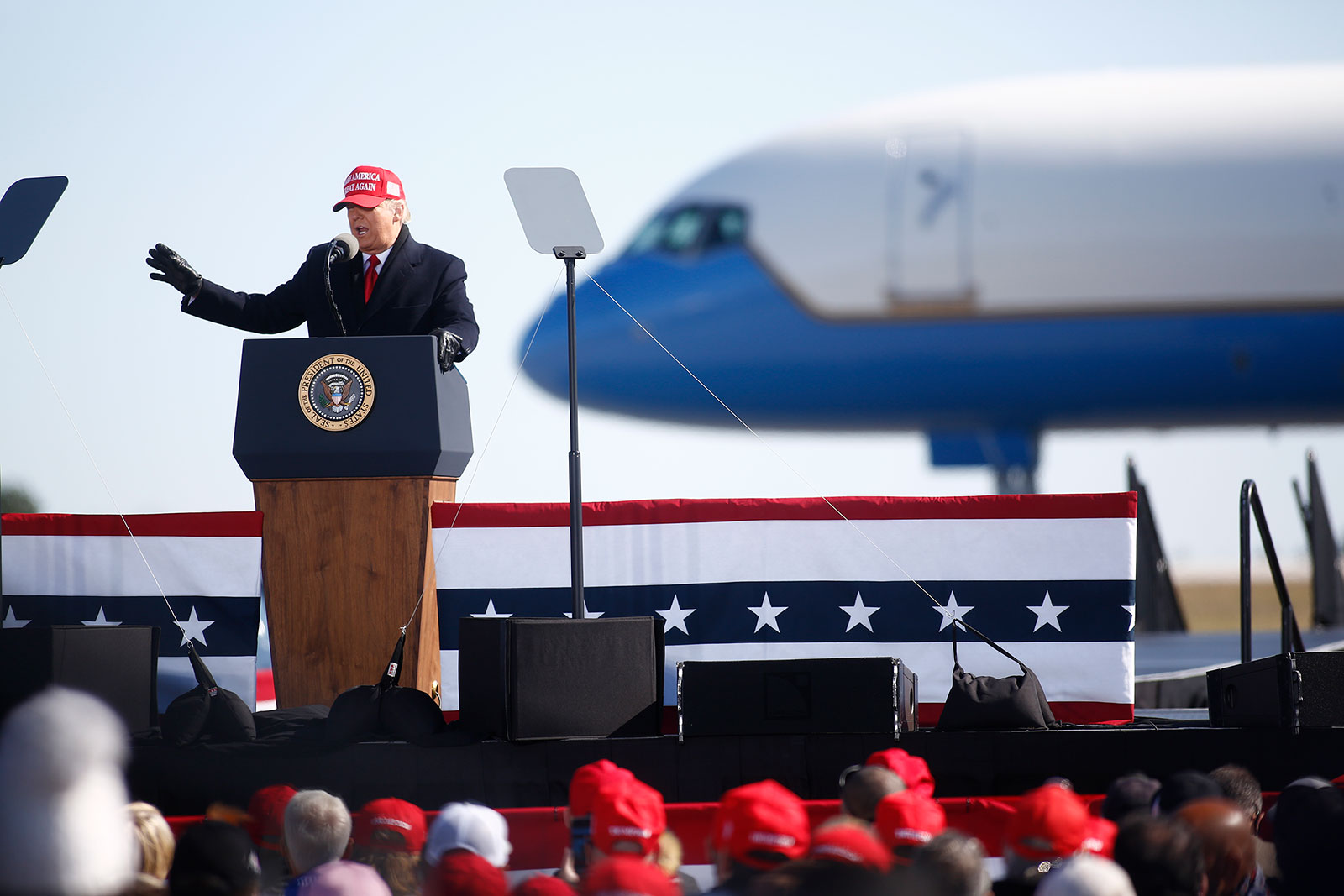 Trump wraps first rally of the day