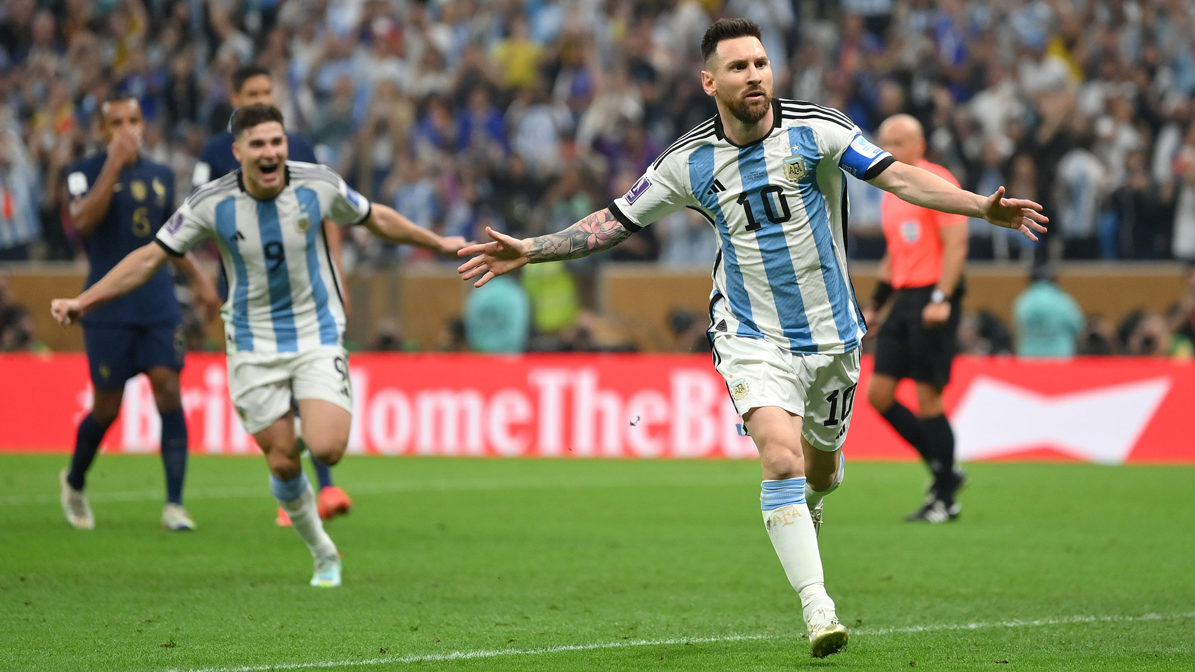 Watch: Lionel Messi's 1st World Cup Goal Makes Taking Penalty Look Easier  Than Ever