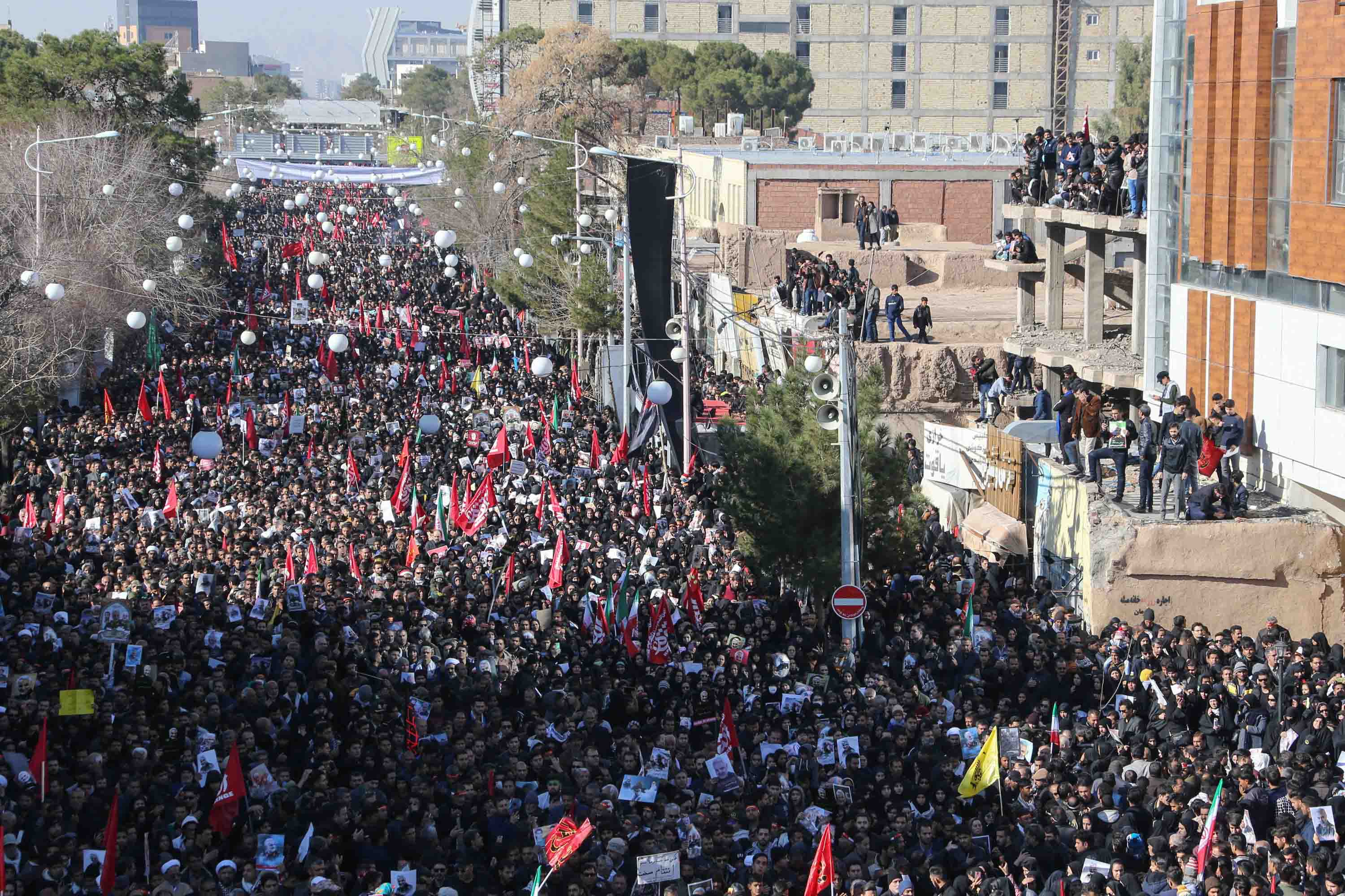 Us Iran Crisis Dozens Killed In Stampede At Qasem Soleimanis Funeral Live Updates Cnn 1052