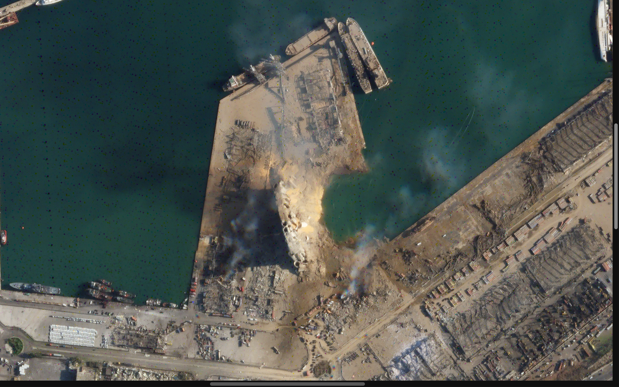 Satellite images August 5. Planet Labs, Inc., After explosion (Beirut)