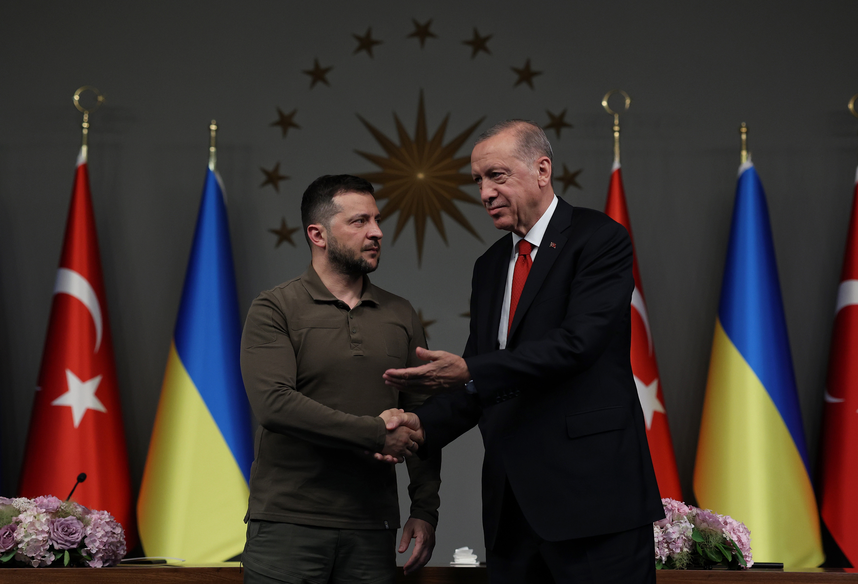 Turkish President Recep Tayyip Erdoğan and Ukrainian President Volodymyr Zelensky attend a joint press conference at the Vahdettin Mansion on July 8, in Istanbul, Turkey.