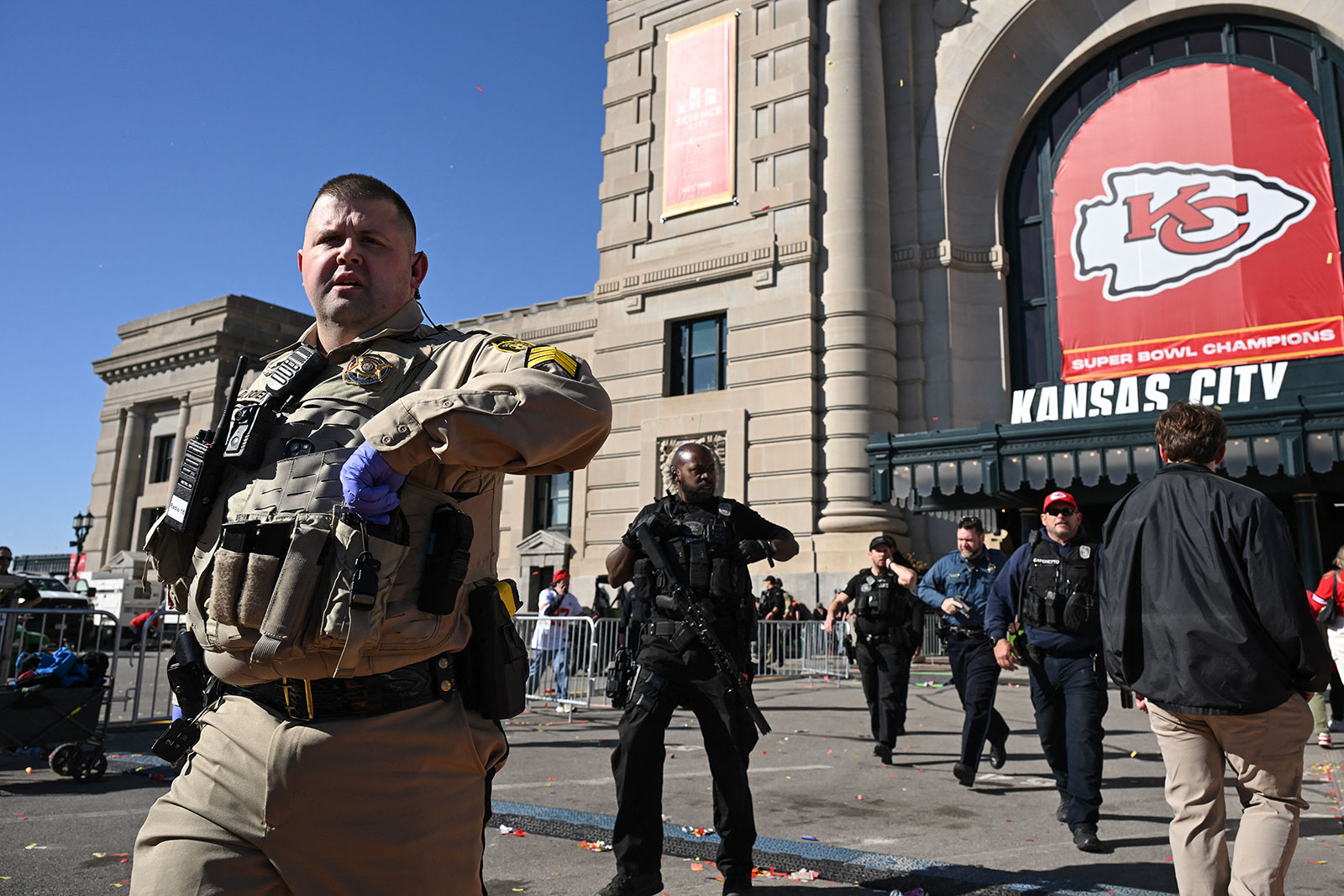 Shots fired in Kansas City near Chiefs parade