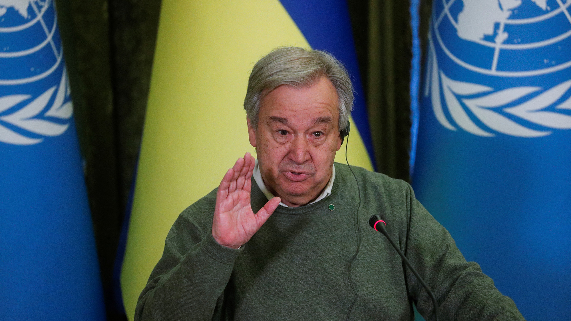 UN chief urges evacuation corridors to open in Mariupol: “Thousands of civilians need life-saving assistance”