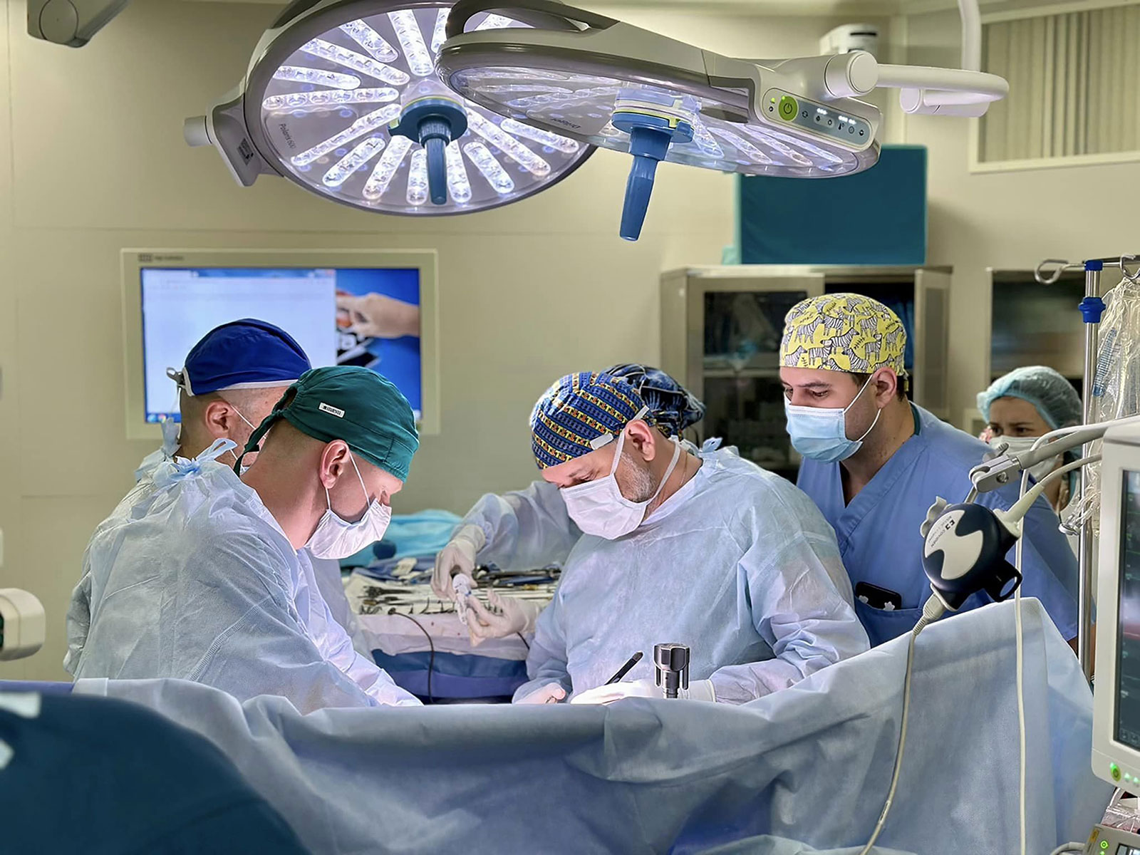 Ukrainian doctors operate on a 6-year-old girl who needed a new heart. The operation lasted for about three hours.