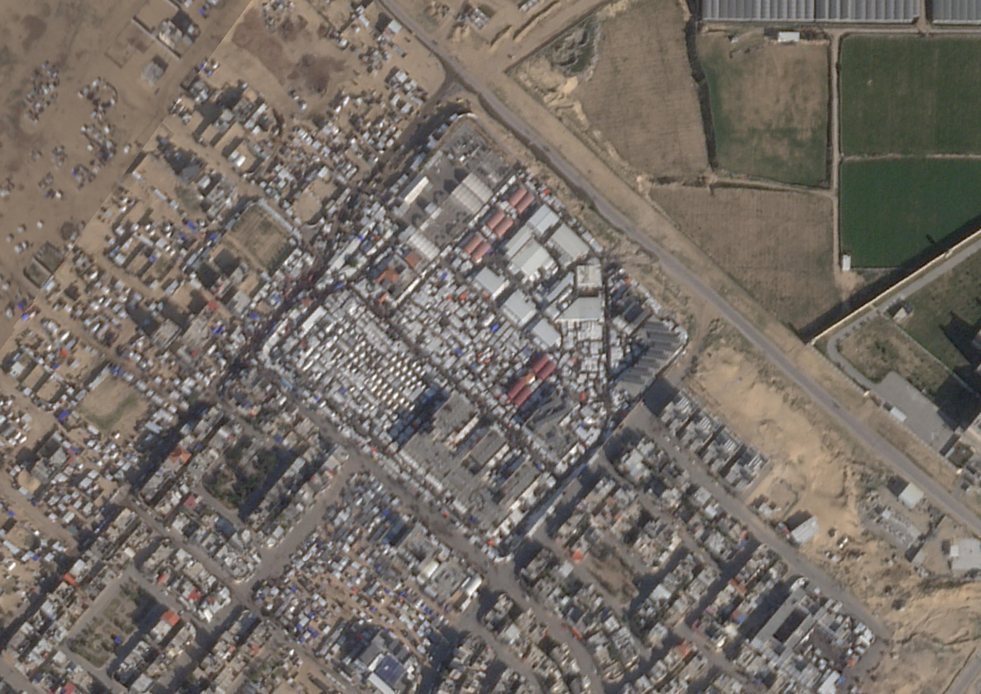 A satellite image shows tent in Khan Younis on January 19