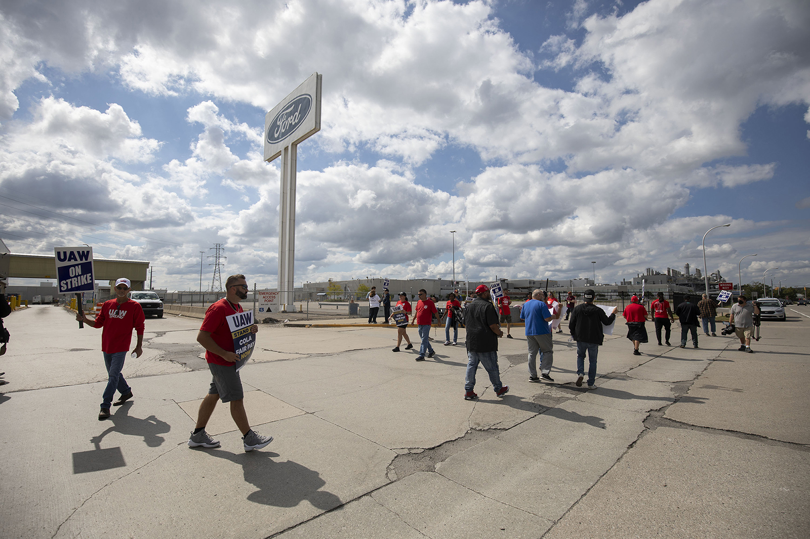 Strikes stay on the field as Pa. baseball park workers reach tentative deal  to end walkout 