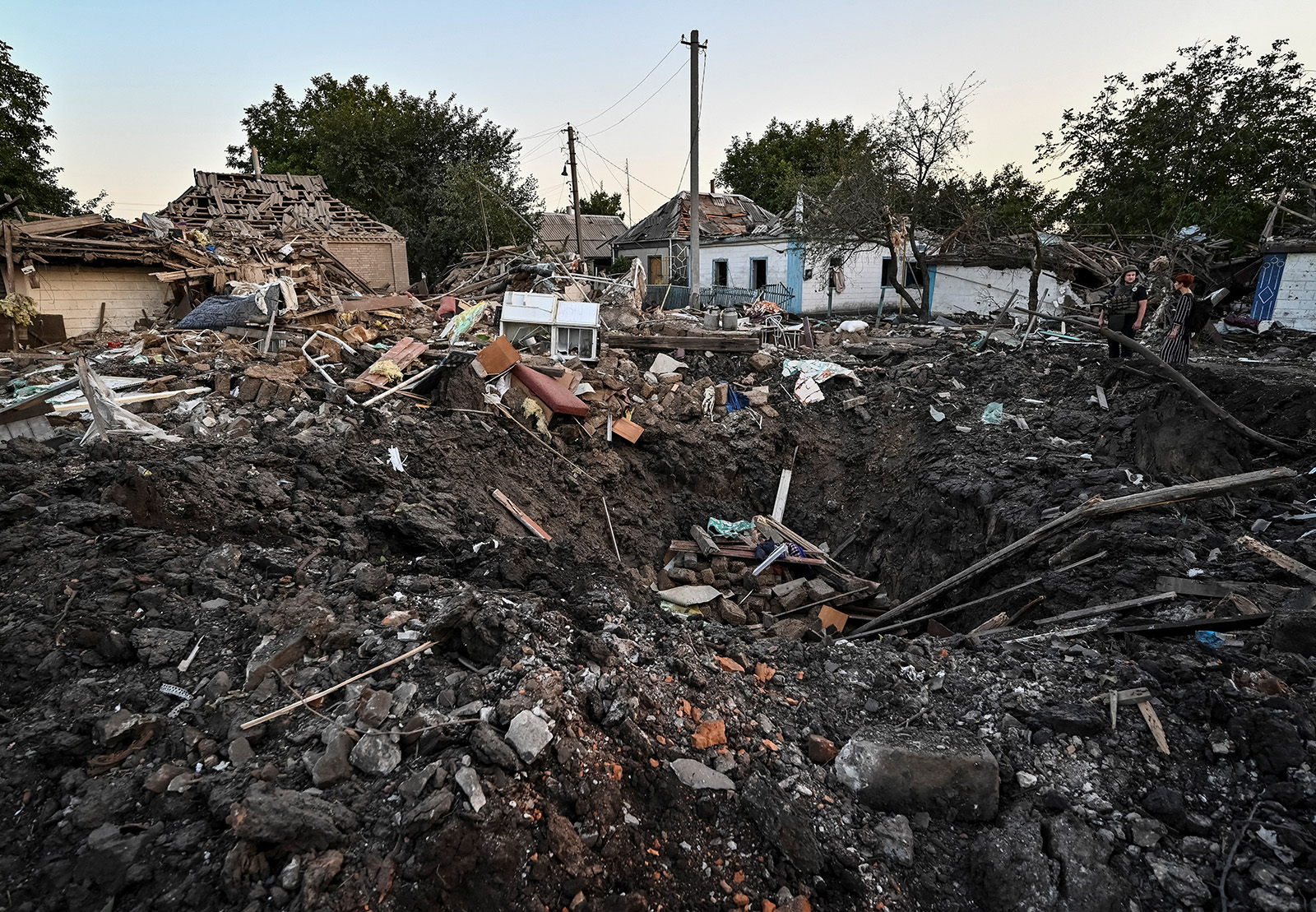 A crater in a residential district in Chaplyne, Dnipropetrovsk region, Ukraine, after a Russian missile attack on August 24.