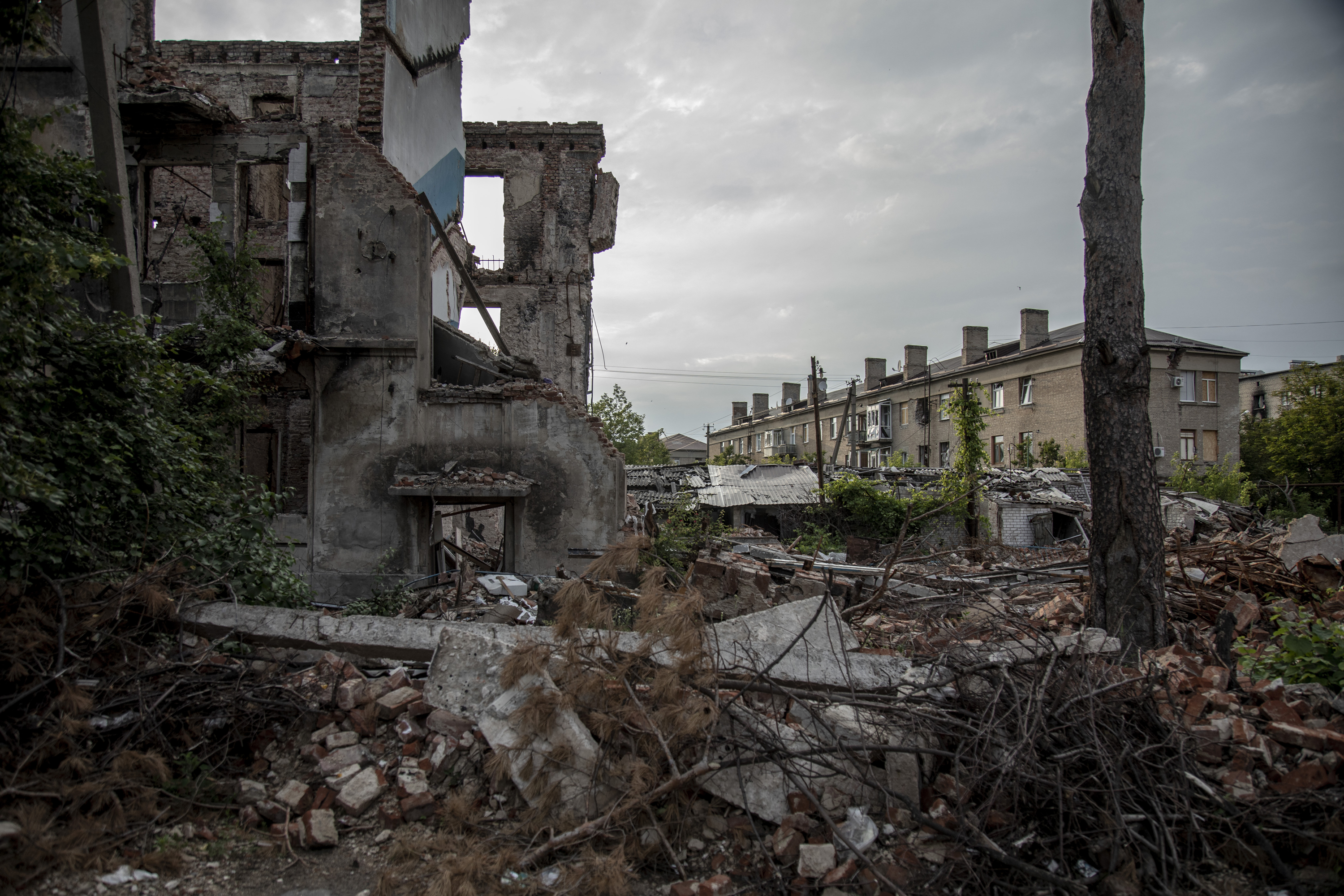 Destruction is seen on an apartment building in Lyman City, Donetsk Oblast, on Sunday.