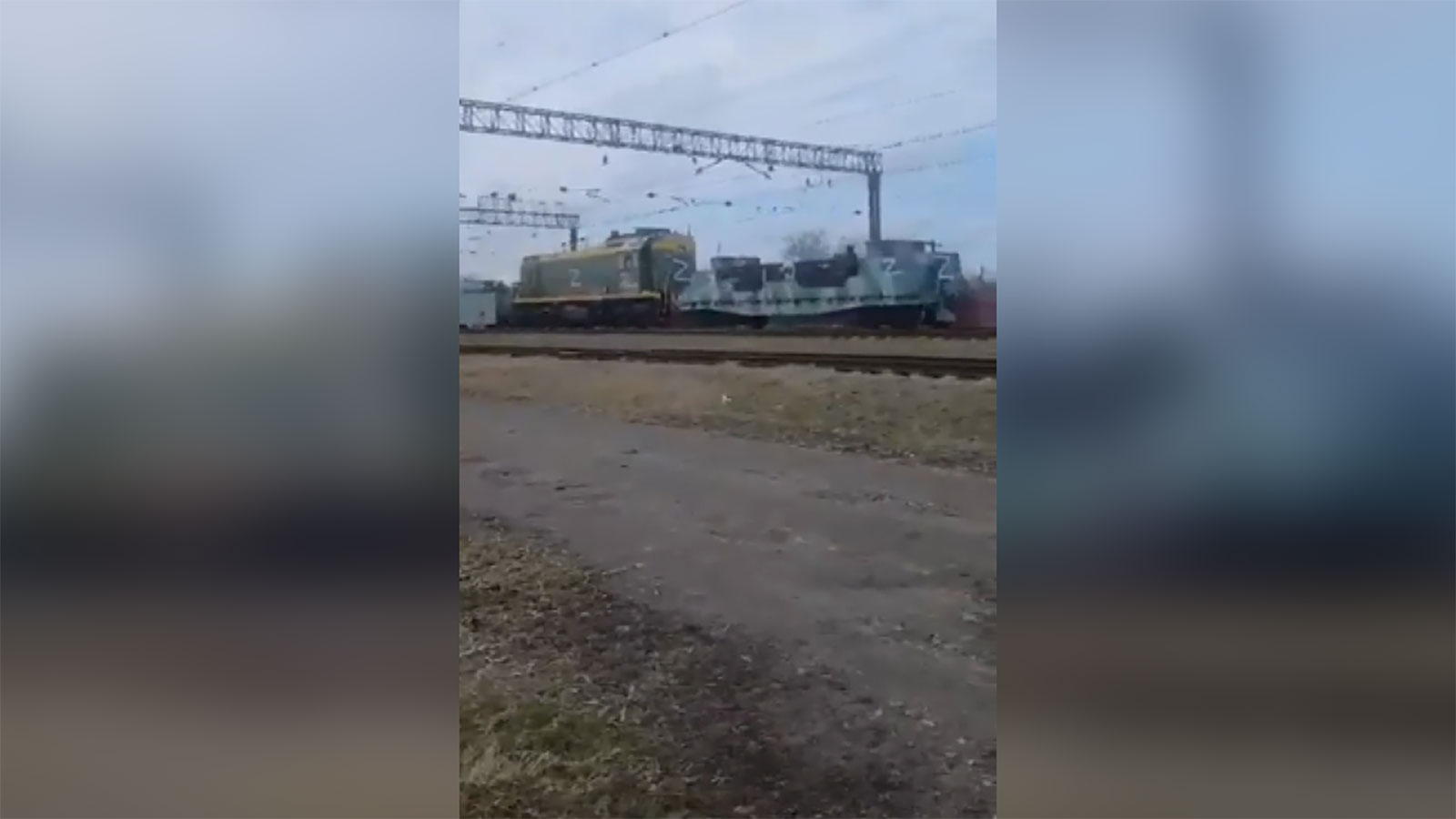 Video muestra que Rusia transportó un tren militar blindado a Ucrania desde Crimea