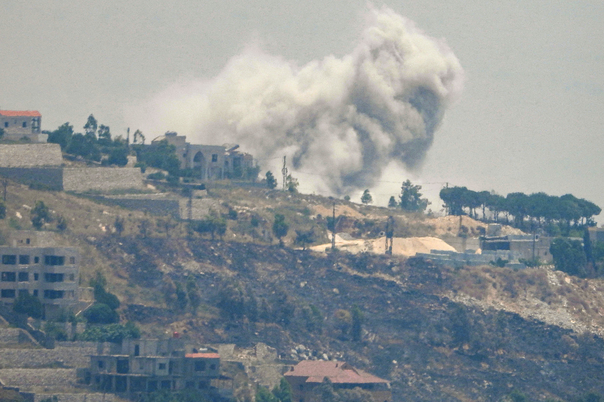 Smoke billows following Israeli bombardment in Khiam, Lebanon, on June 5. 