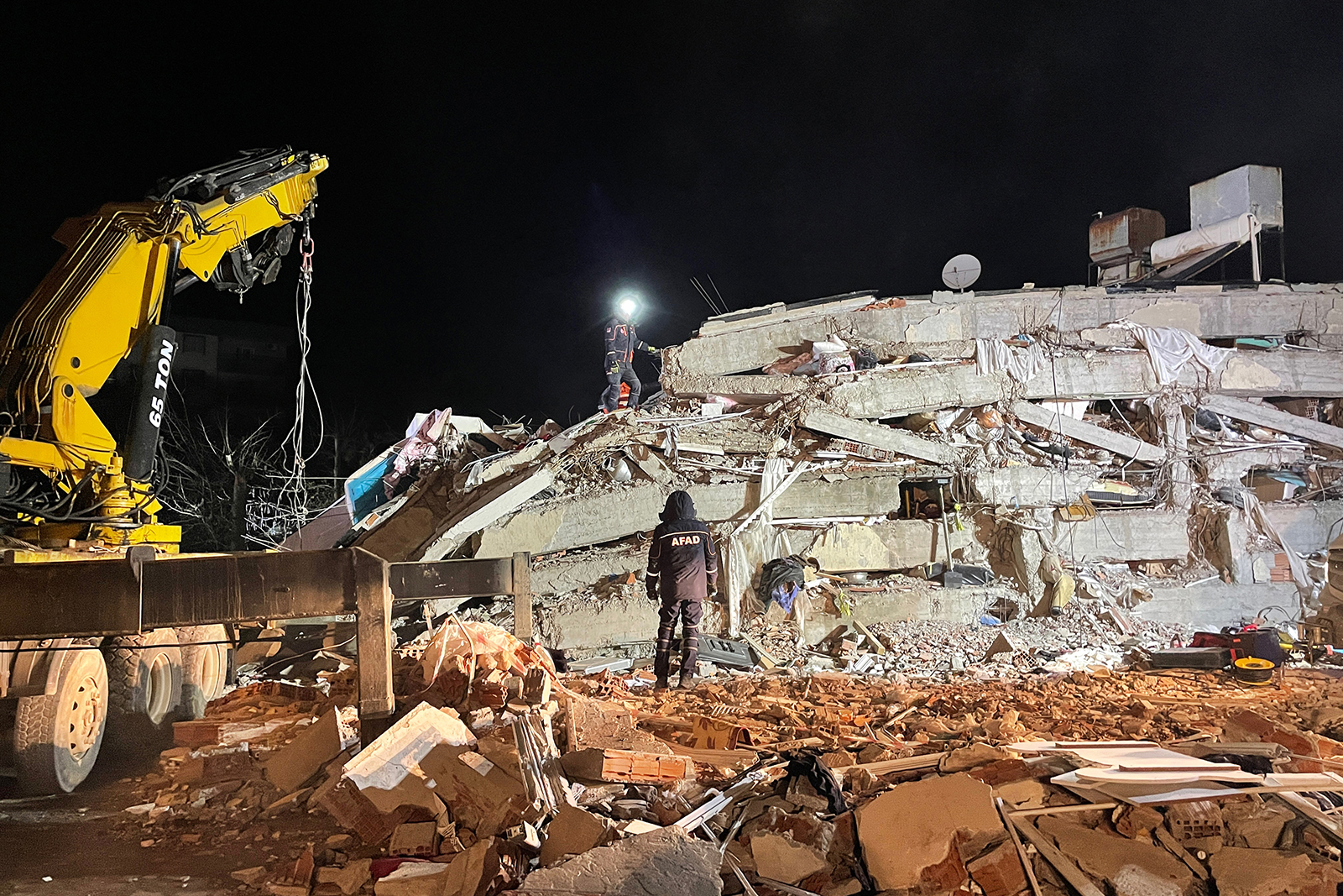 Personnel conduct search and rescue operations in the Islahiye district of Gaziantep, Turkey, after a magnitude 7.7 and 7.6 earthquake struck Kahramanmaras, on February 10, 2023. 