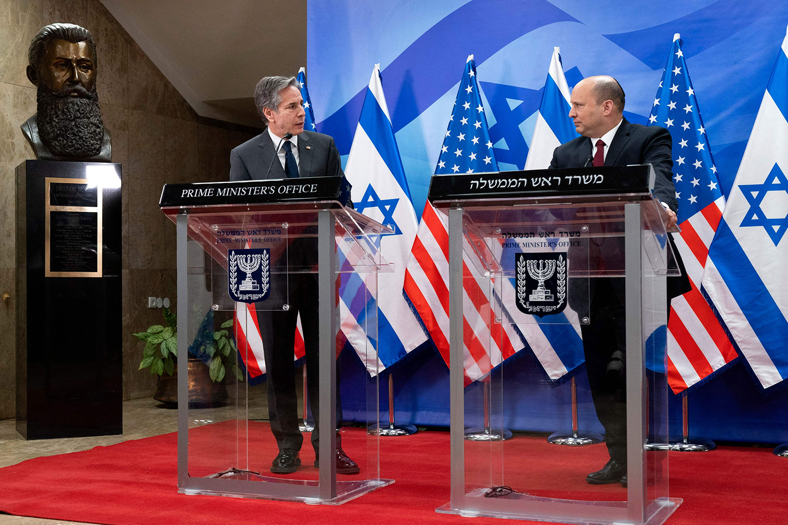Israeli Prime Minister Naftali Bennett, right, and US Secretary of State Antony Blinken address the media following their meeting at the prime minister's office in Jerusalem, on March 27. 