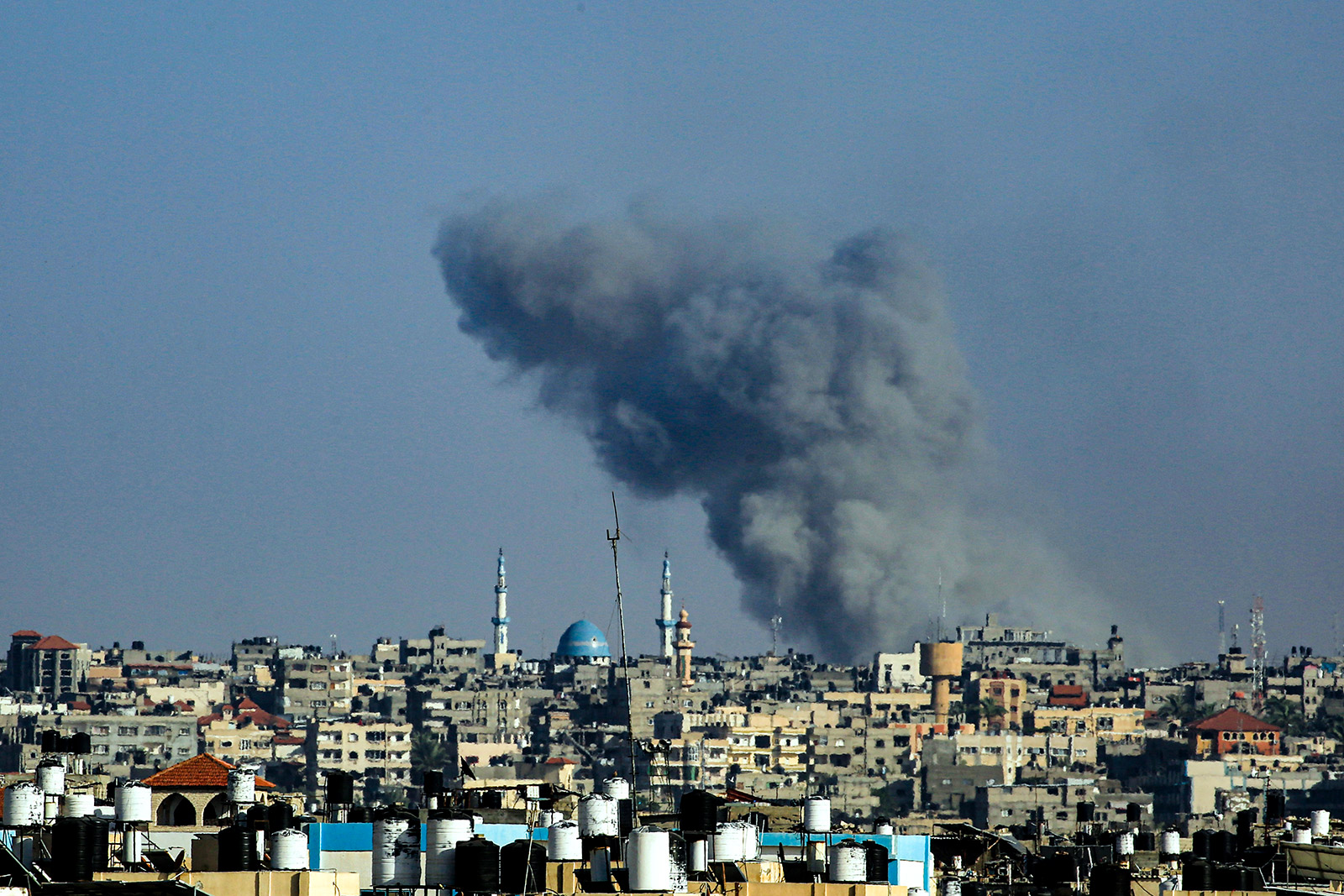  Smoke billows following Israeli bombardment in Rafah, in the southern Gaza Strip, on May 25.