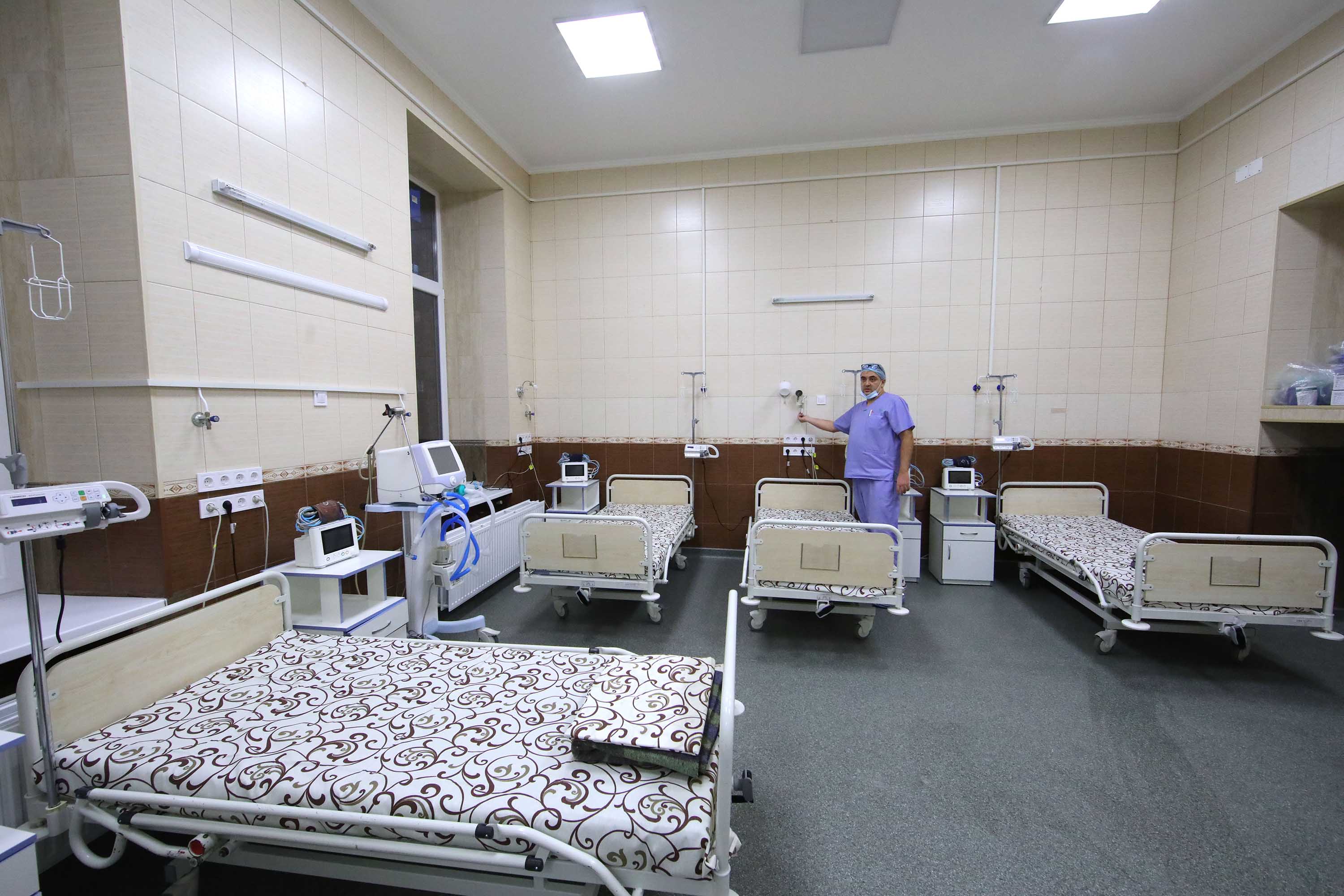 A healthcare worker checks equipment in the new ward for Covid-19 patients at the Kharkiv Regional Clinical Hospital in Kharkiv, Ukraine, on November 30.