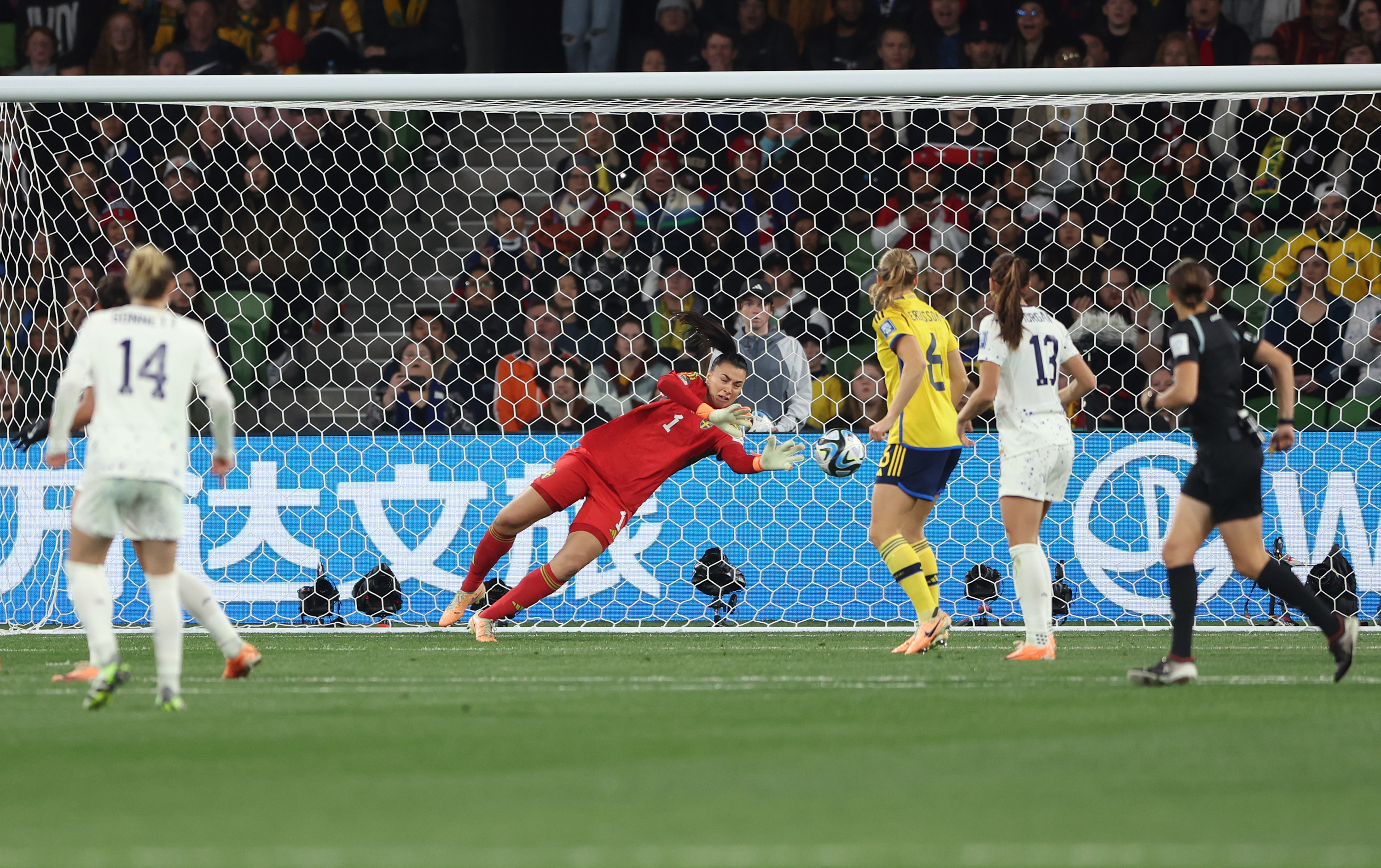 USA vs Sweden penalty shootout: USWNT eliminated from Women's World Cup  after missing three penalty kicks