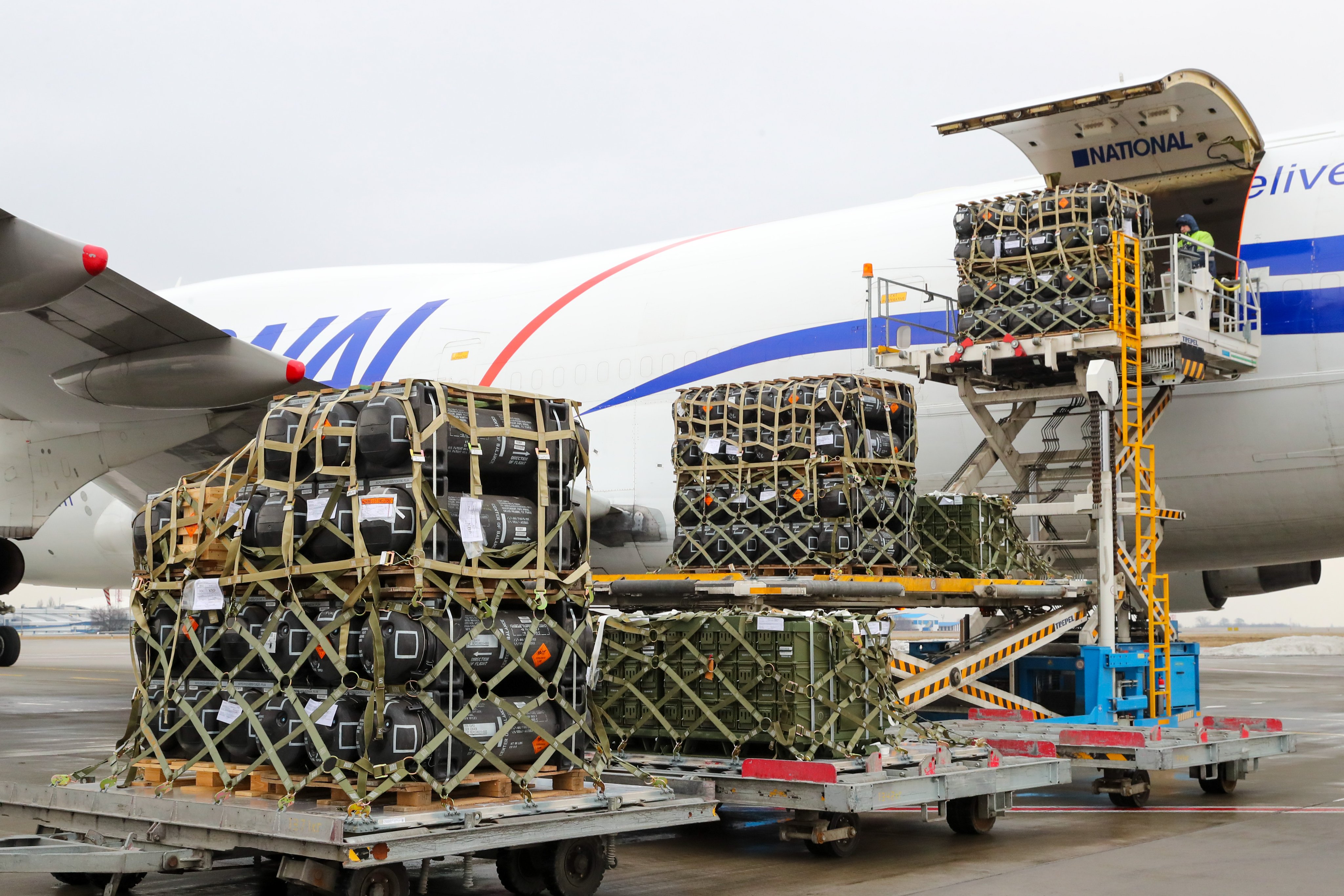 Fifteen flights of military shipment, including 90 tons of ammunition and Javelin missile systems for Ukraine armed forces arrive in Ukraine on February 11.