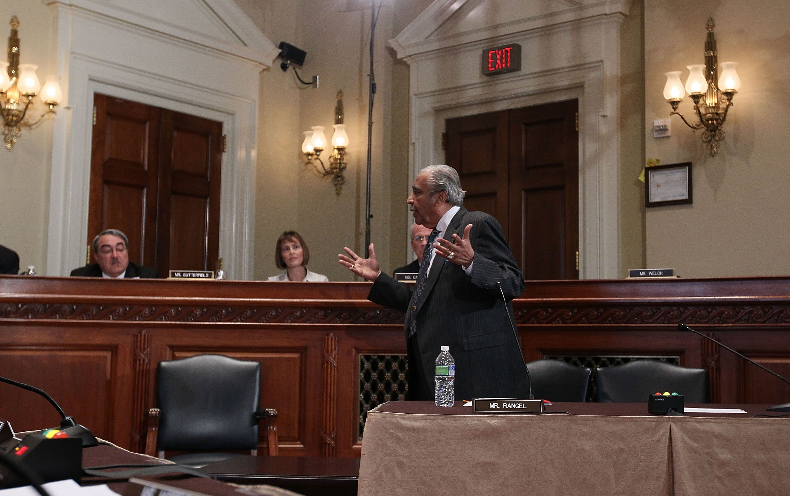 Rep. Charlie Rangel (D-NY), right, speaks during a House Committee on Standards of Official Conduct hearing on Nov 18, 2010 in Washington. 