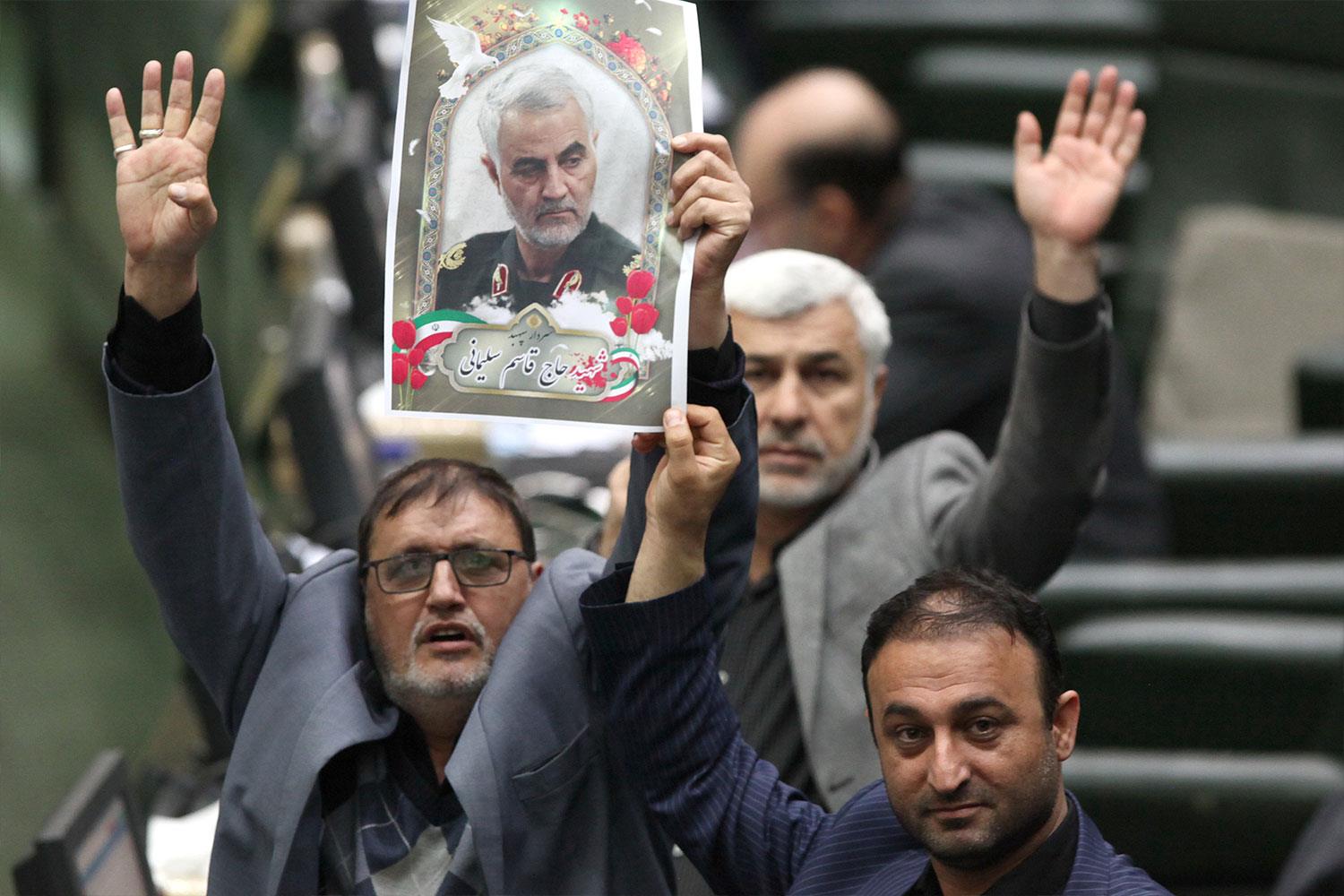 Us Iran Crisis Dozens Killed In Stampede At Qasem Soleimanis Funeral Live Updates Cnn 2443