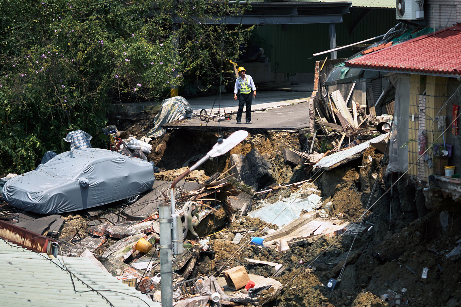 The earthquake damaged houses and roads in New Taipei City, Taiwan, on April 3.