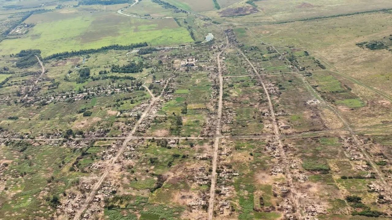 Images from drone footage show the extensive damage to Staromaiorske, Ukraine.