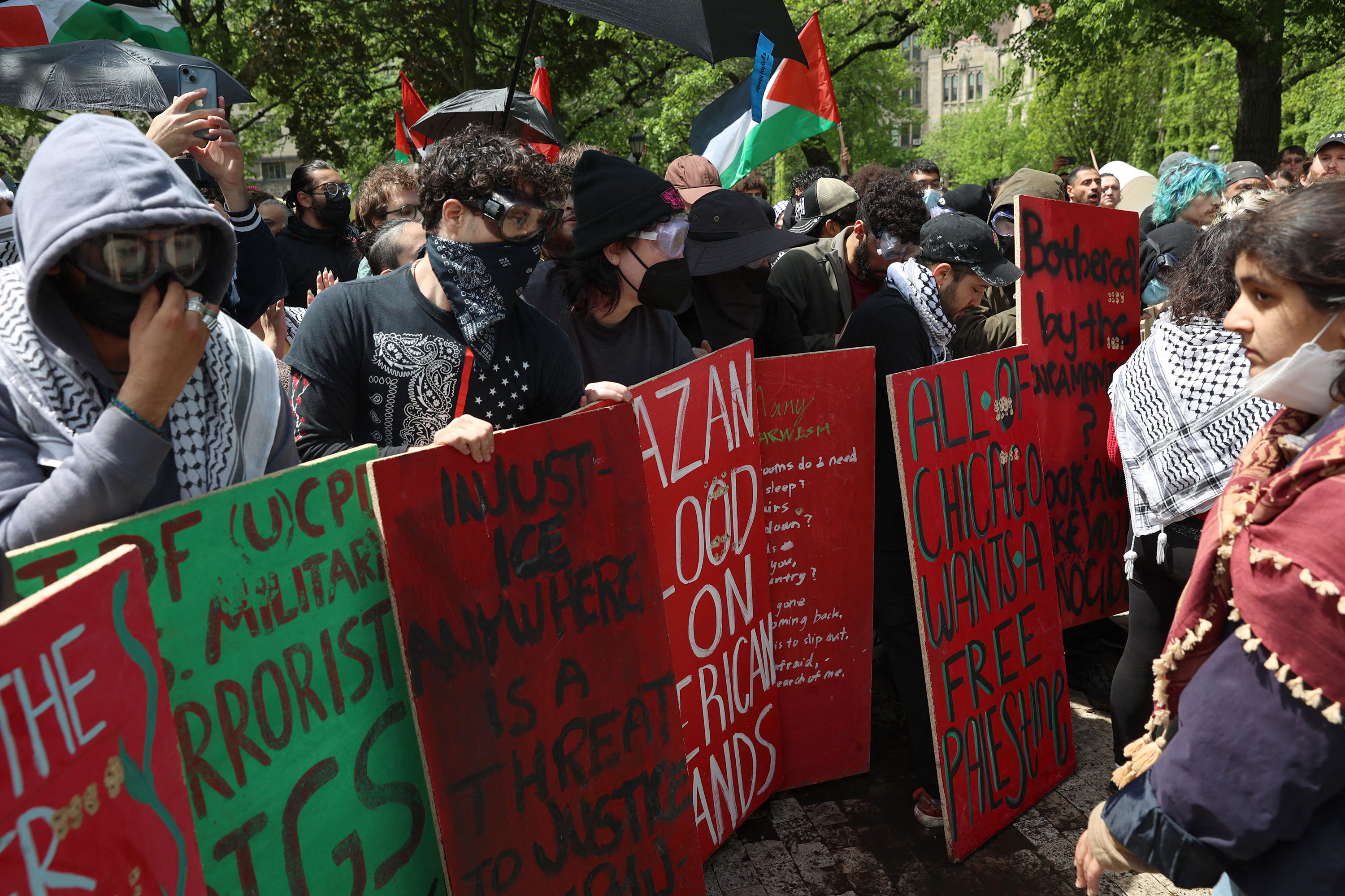 Pro-Palestinian protesters and activists rally on the University of Chicago campus in Chicago on May 3. 