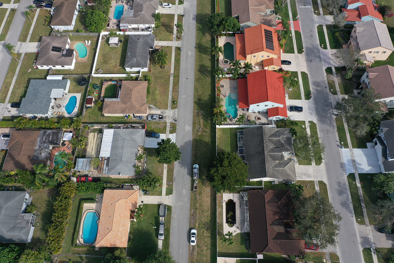 Homes sit on lots in a neighborhood on January 26 in Pembroke Pines, Florida. 