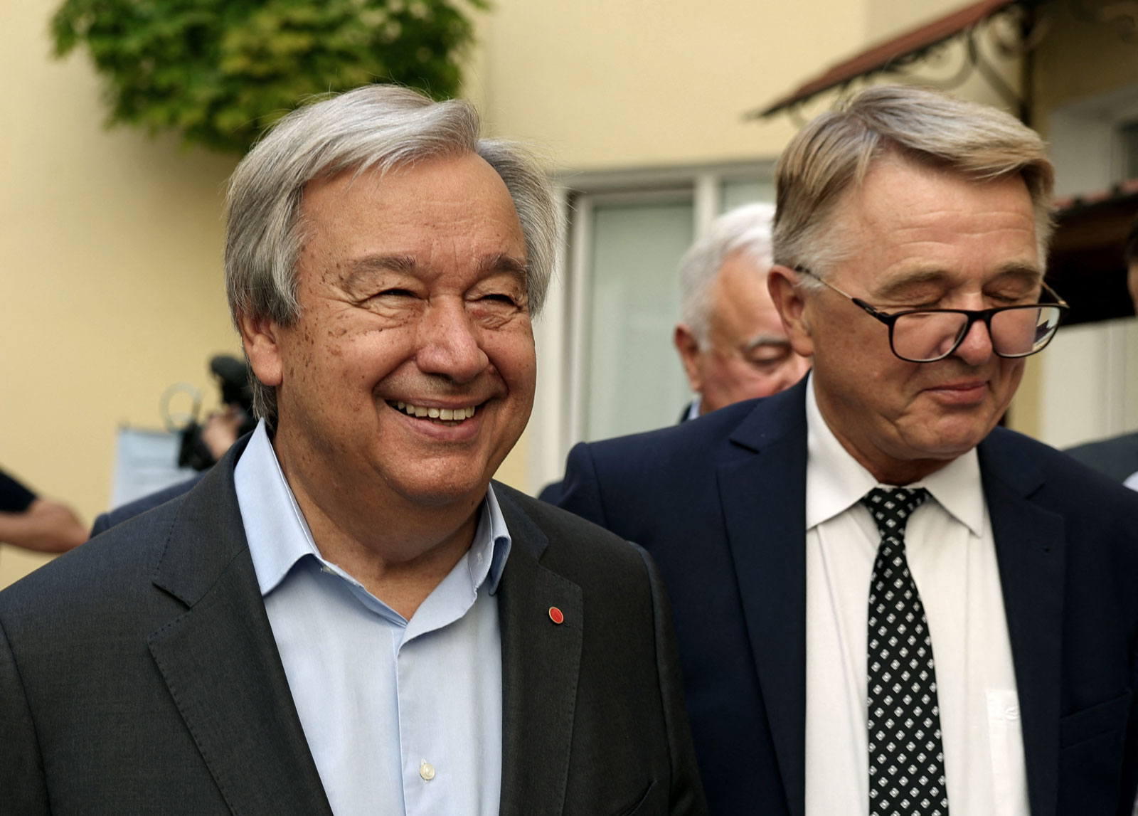 UN Secretary-General António Guterres, left, and university rector Volodymyr Melnyk visit Lviv State University in the western Ukrainian city on Thursday.