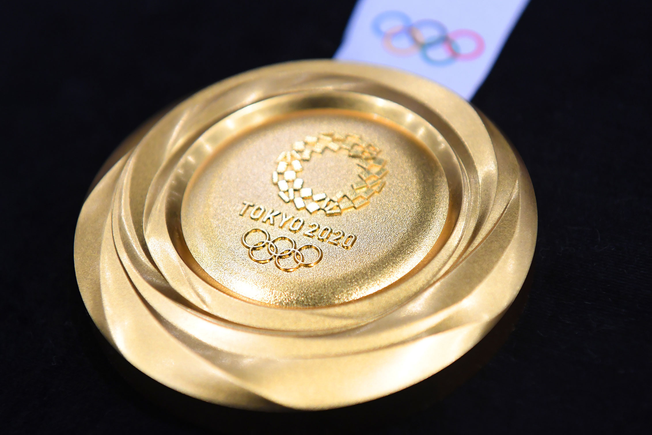 Gold medal tokyo 2020