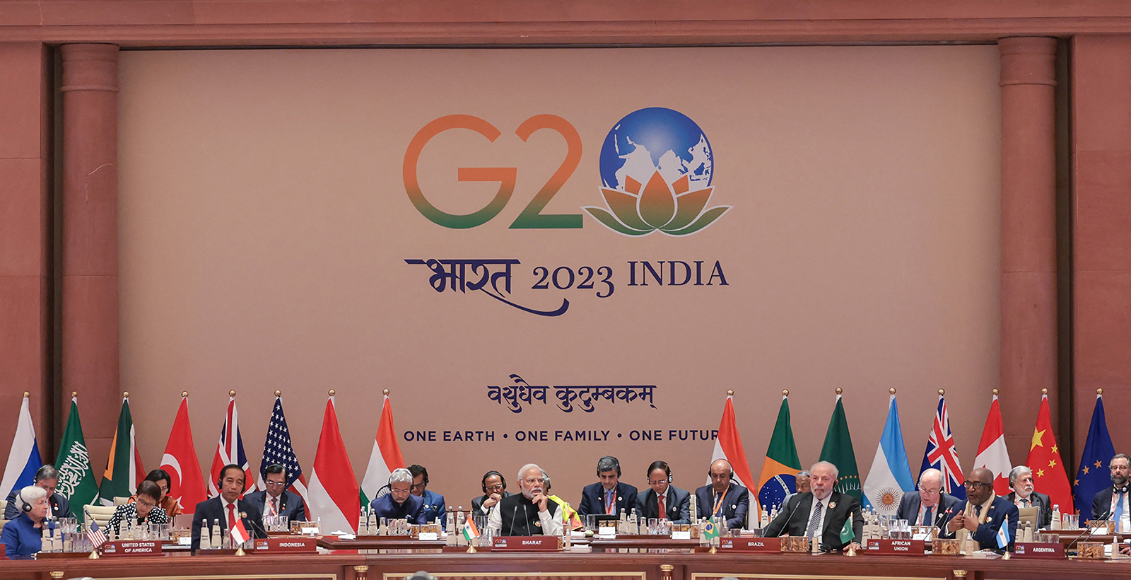 India's Prime Minister Narendra Modi, center, along with world leaders attends the closing session of the G20 Leaders' Summit in New Delhi on September 10.