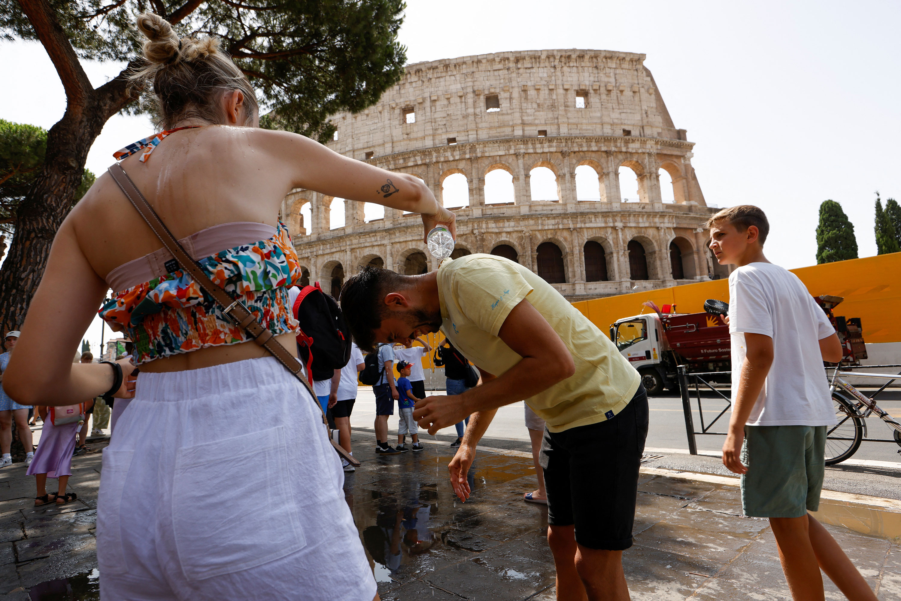 New record high temperature set in Rome, weather agency says